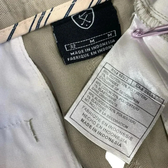 Nike Classic Chino Golf Bermuda Shorts Pleated Size 32 M Khaki Tan Cotton Blend - Picture 15 of 16